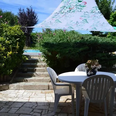 UNE HALTE QUELQUE PART Chez Solange Cheminot Exterior foto